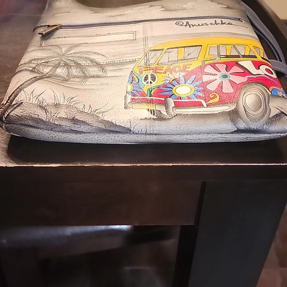 Anushcka Hobo NWOT Leather Happy Camper - Picture 5 of 6